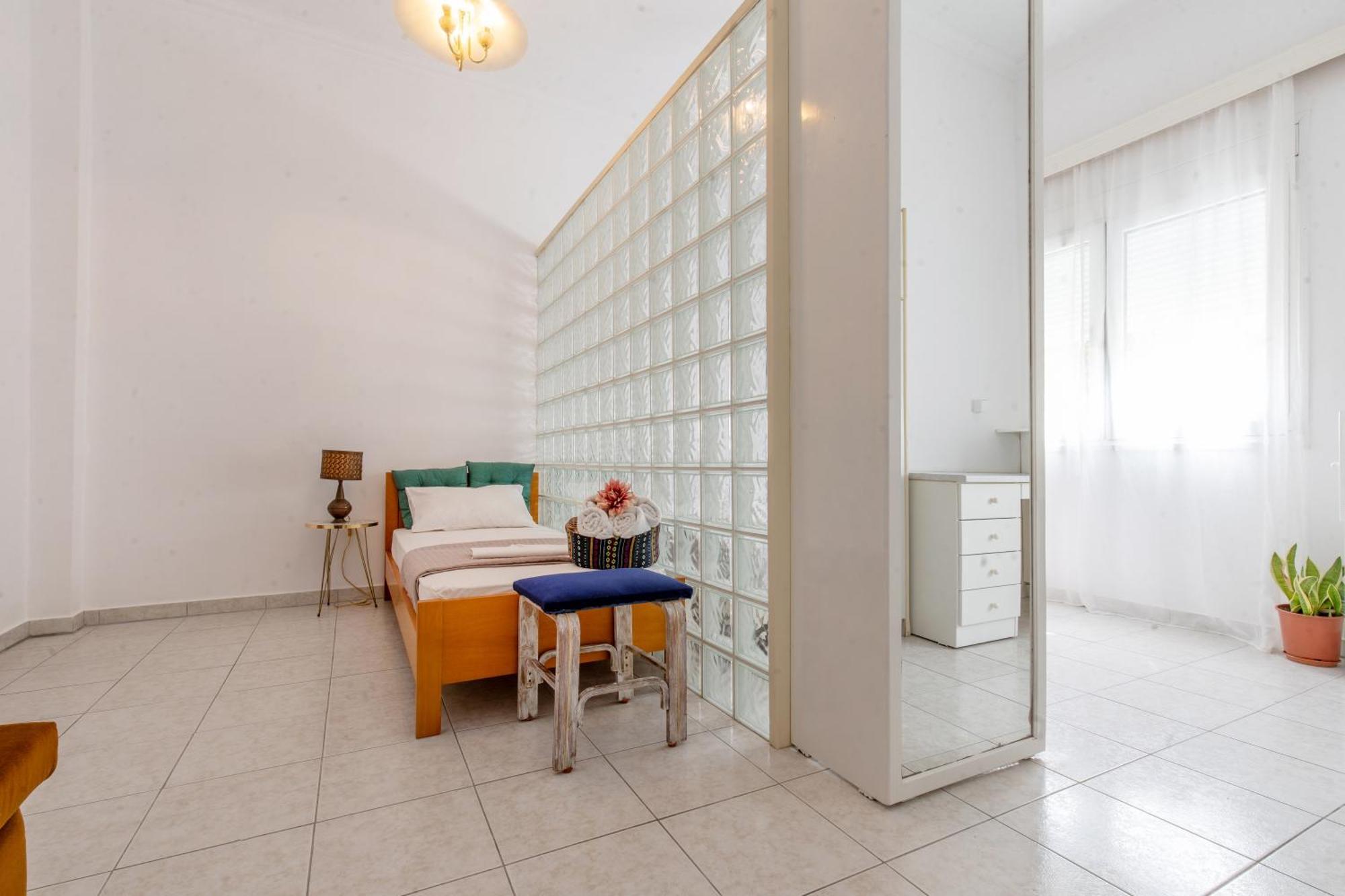 Mascot Traditional Guest House Rhodes City Exterior foto